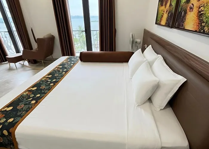 Nhà khách Bay Hạ Long