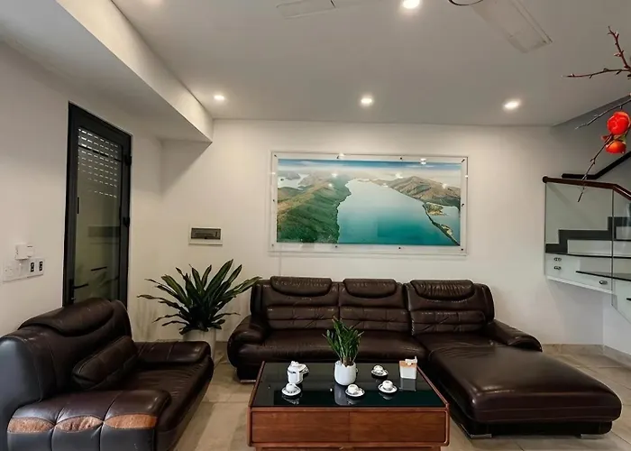 Bay Nhà khách Hạ Long